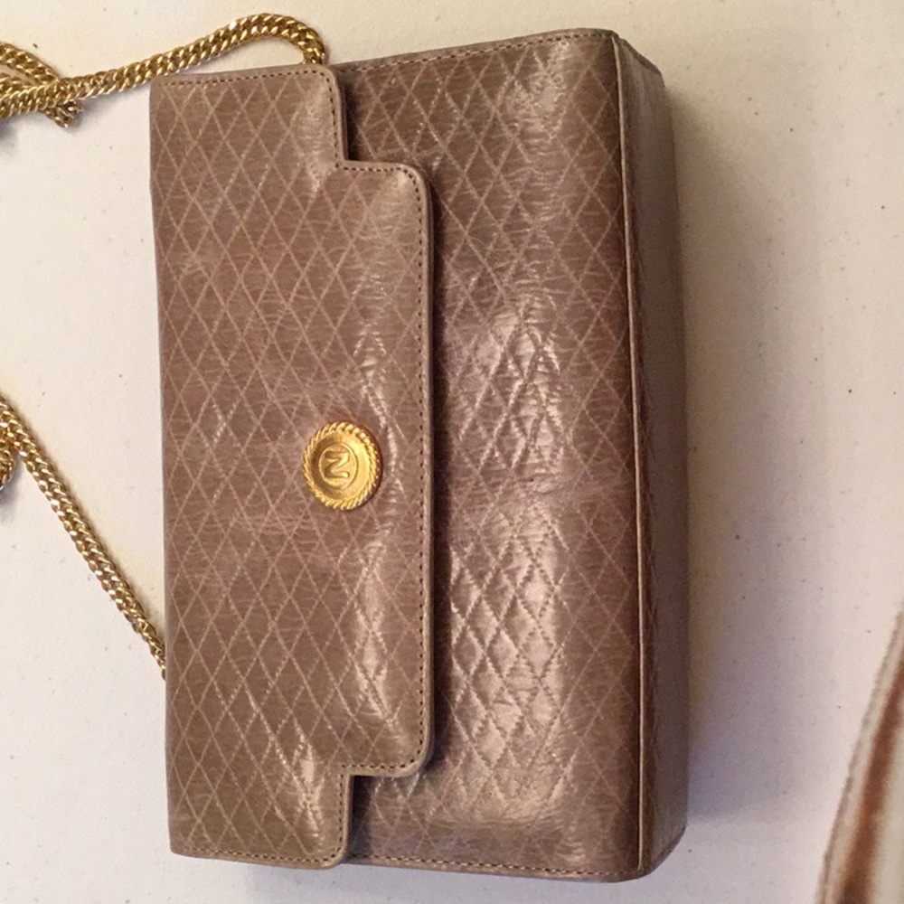 Albert Nipn Handbag With Gold Chain Strap - image 4